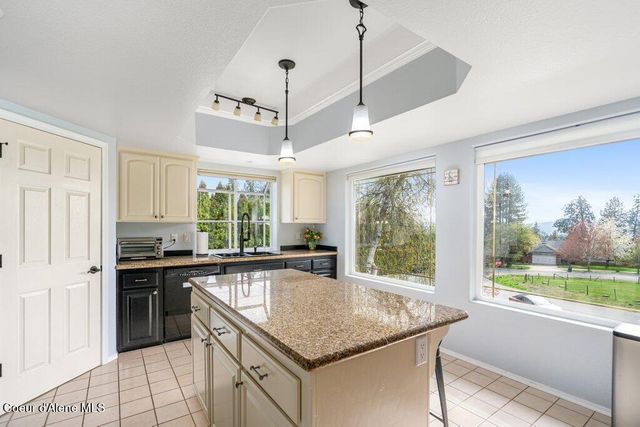 7784 N Sundance Dr, Coeur D'alene, ID 83815
