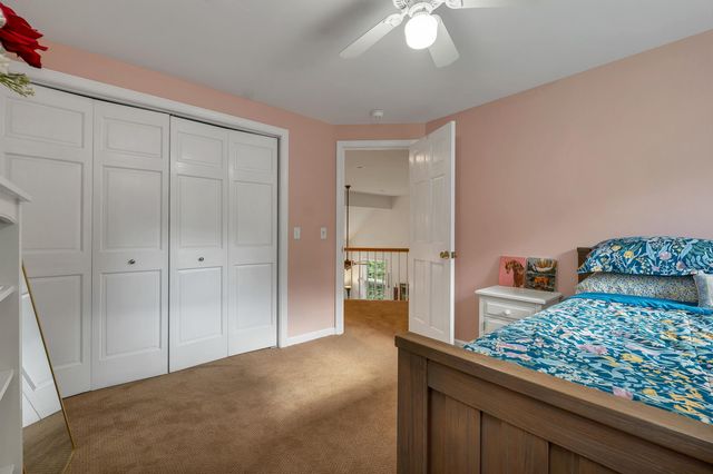 25 James Lane, Hebron, NH 03241
