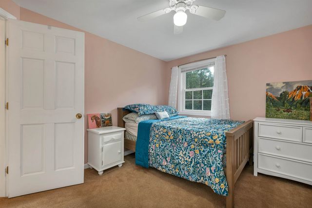 25 James Lane, Hebron, NH 03241