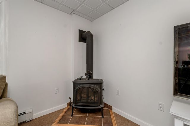 25 James Lane, Hebron, NH 03241