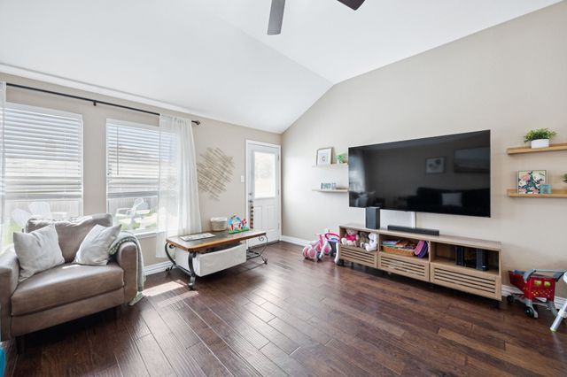 8500 Field Creek Court, Fort Worth, TX 76134