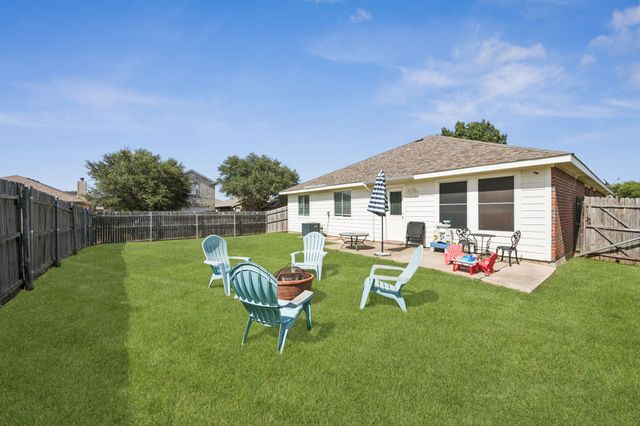 8500 Field Creek Court, Fort Worth, TX 76134