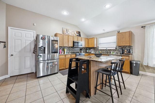 8500 Field Creek Court, Fort Worth, TX 76134