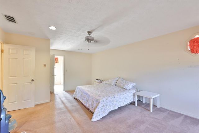 2710 LEWIS ROAD, Dover, FL 33527