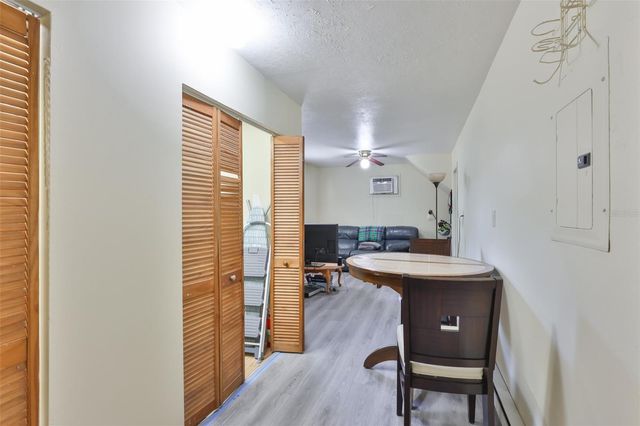2710 LEWIS ROAD, Dover, FL 33527