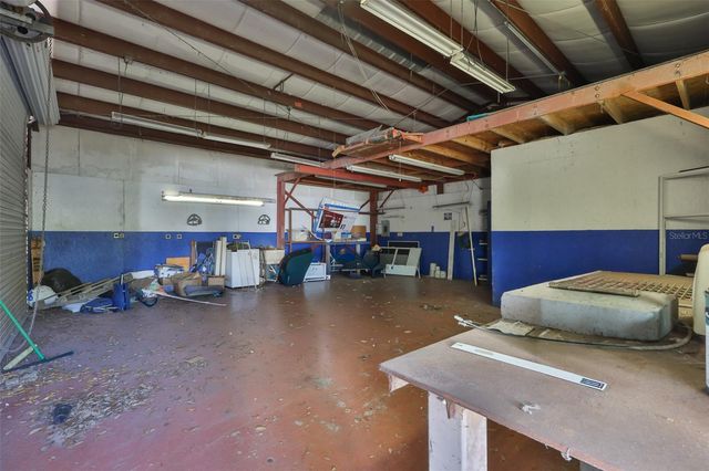 2710 LEWIS ROAD, Dover, FL 33527
