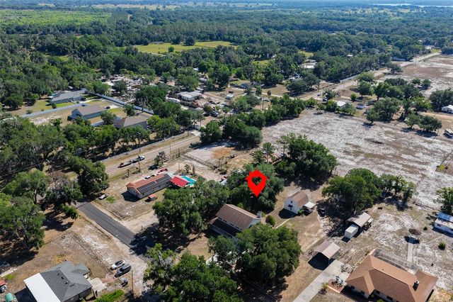 2710 LEWIS ROAD, Dover, FL 33527