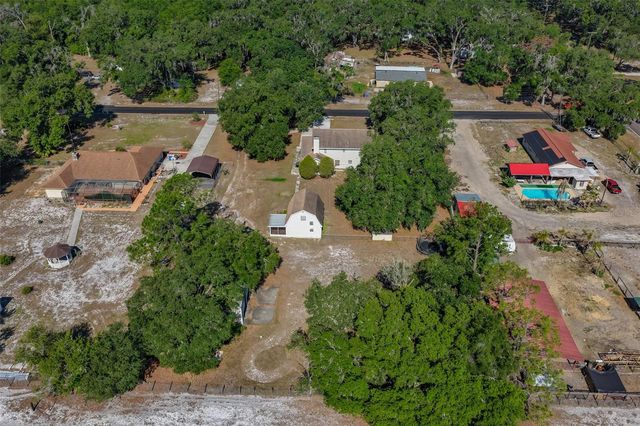 2710 LEWIS ROAD, Dover, FL 33527