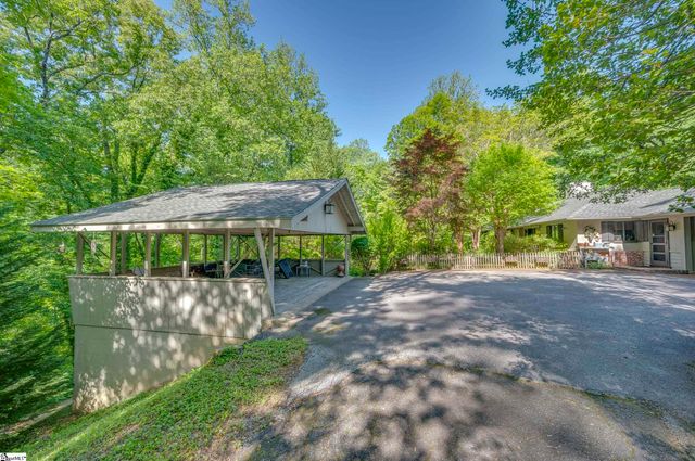 484 Sourwood Ridge Road, Tryon, NC 28782