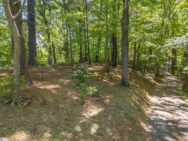 484 Sourwood Ridge Road, Tryon, NC 28782