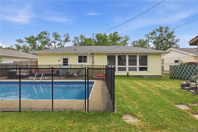 303 Woodgate Road, Tonawanda, NY 14150