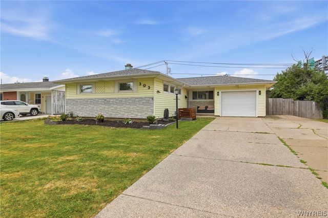 303 Woodgate Road, Tonawanda, NY 14150