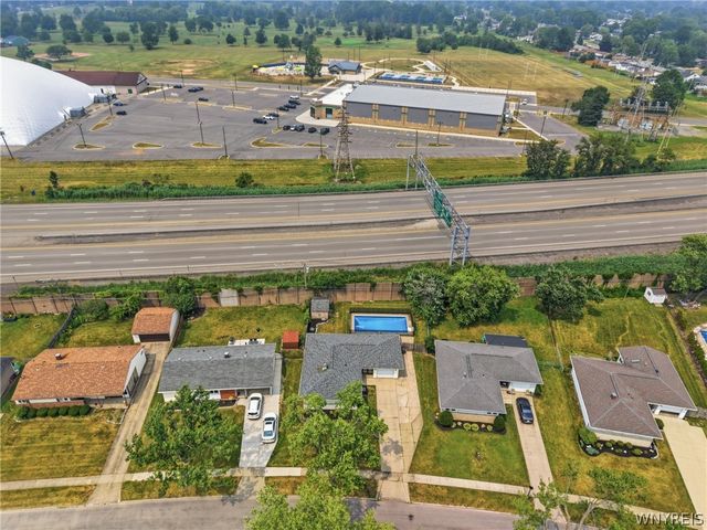 303 Woodgate Road, Tonawanda, NY 14150