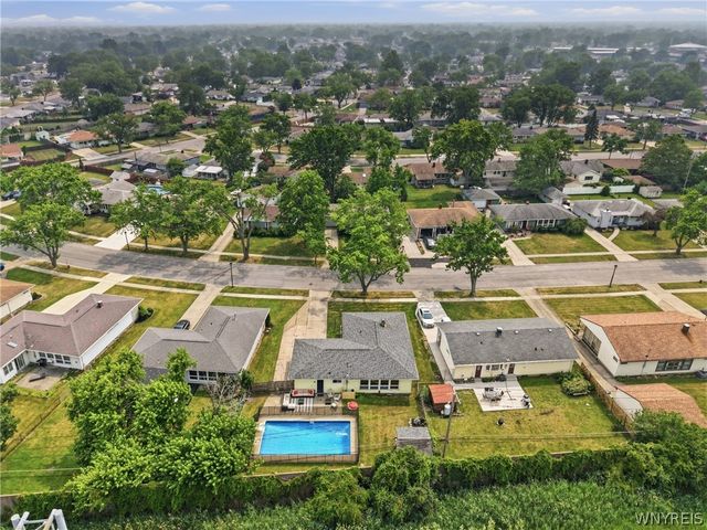 303 Woodgate Road, Tonawanda, NY 14150