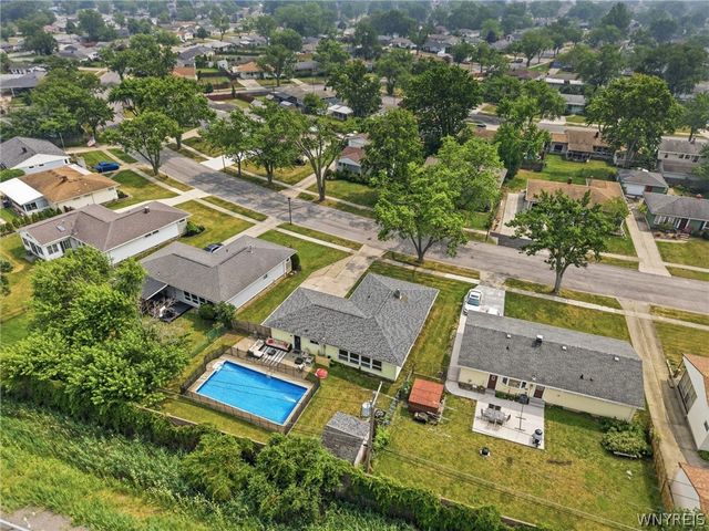 303 Woodgate Road, Tonawanda, NY 14150