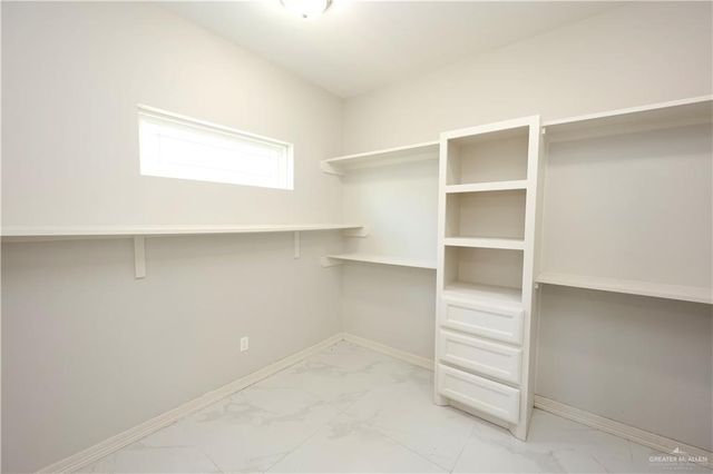 1213 Palazzo Drive, Alamo, TX 78516