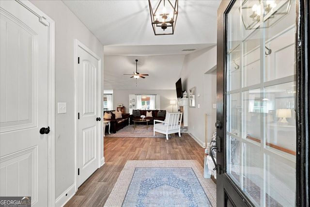 276 Kinsley Way, Statham, GA 30666