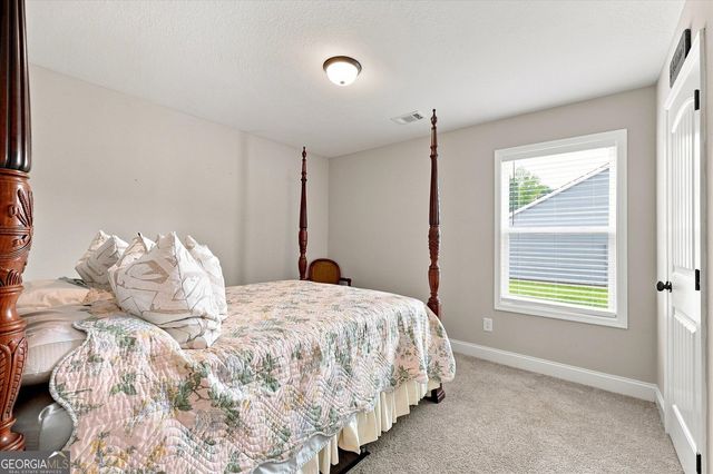 276 Kinsley Way, Statham, GA 30666