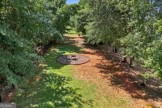 276 Kinsley Way, Statham, GA 30666