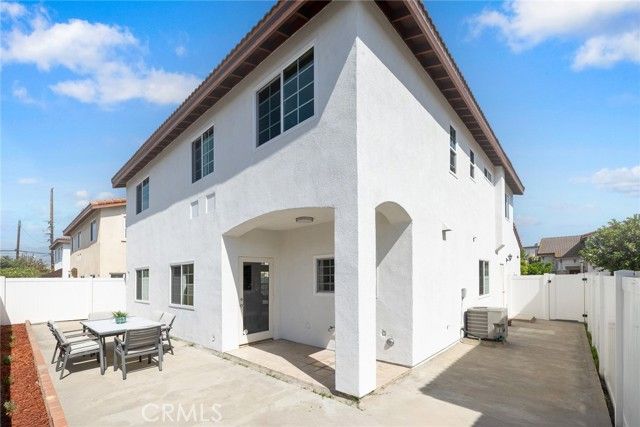 11036 Lower Azusa, El Monte, CA 91731