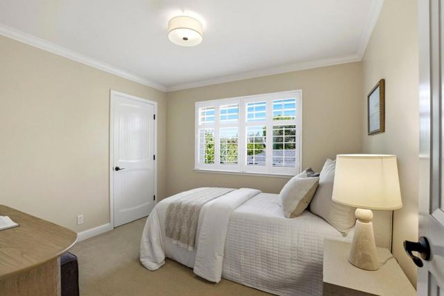 2725 Fairbrook Drive, Mountain View, CA 94040