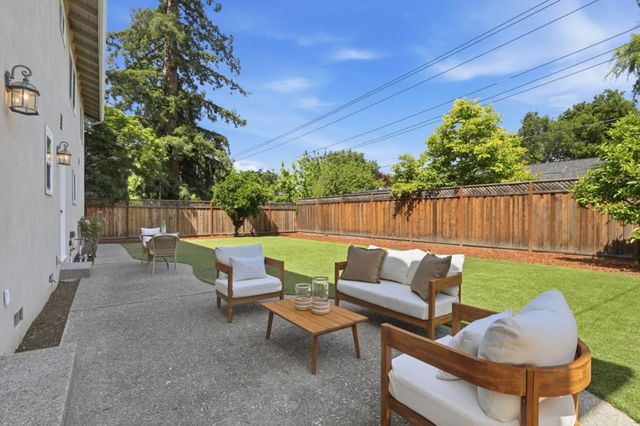 2725 Fairbrook Drive, Mountain View, CA 94040