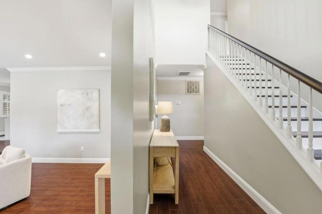 2725 Fairbrook Drive, Mountain View, CA 94040