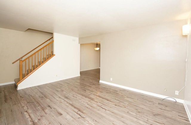 5075 W Colonial COURT, Greenfield, WI 53220