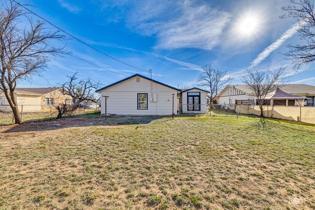 2513 Marx Street, San Angelo, TX 76903