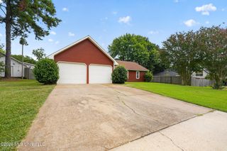 334 E Timber Ridge Court, Ridgeland, MS 39157