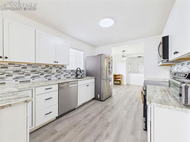 1475 W Indian Bend Drive, Pueblo West, CO 81007