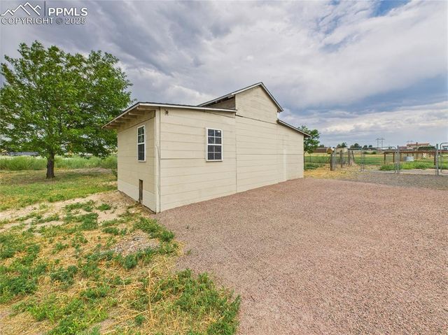 1475 W Indian Bend Drive, Pueblo West, CO 81007