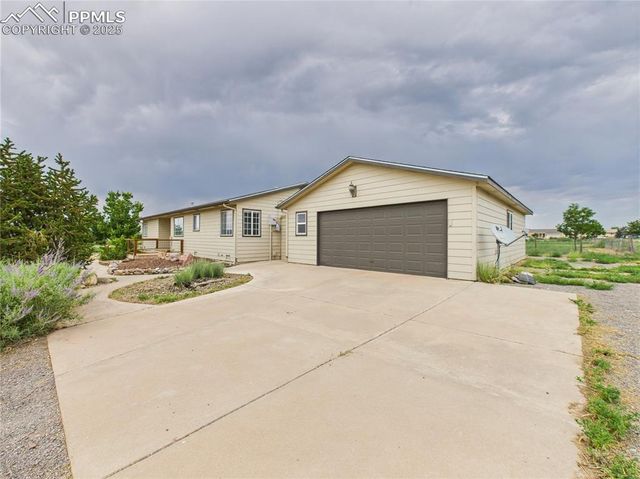 1475 W Indian Bend Drive, Pueblo West, CO 81007