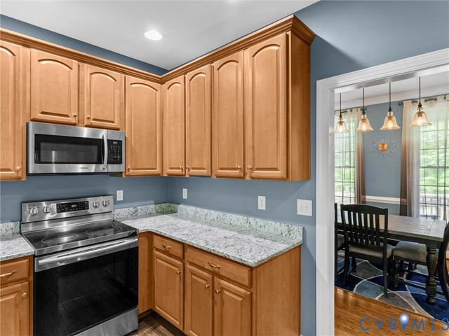 2967 Willow Trace Ln, Sandy Hook, VA 23153