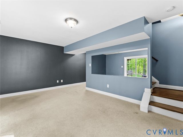 2967 Willow Trace Ln, Sandy Hook, VA 23153