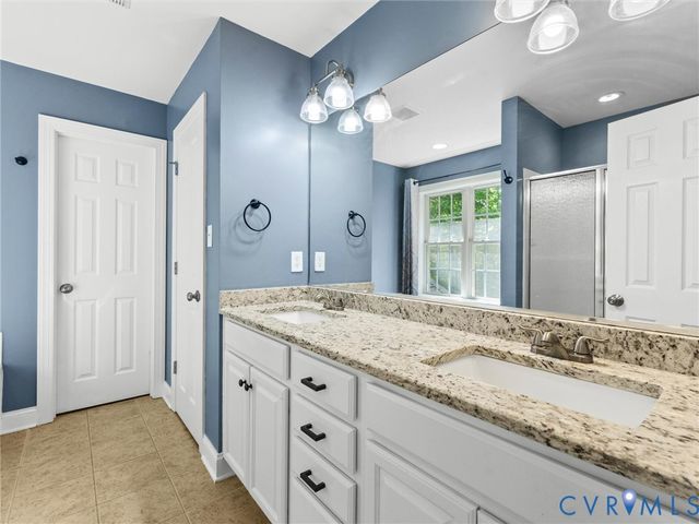 2967 Willow Trace Ln, Sandy Hook, VA 23153