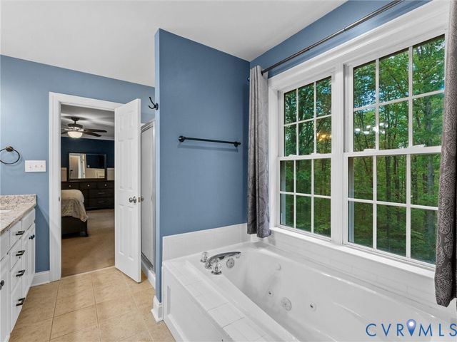 2967 Willow Trace Ln, Sandy Hook, VA 23153
