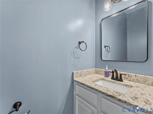 2967 Willow Trace Ln, Sandy Hook, VA 23153