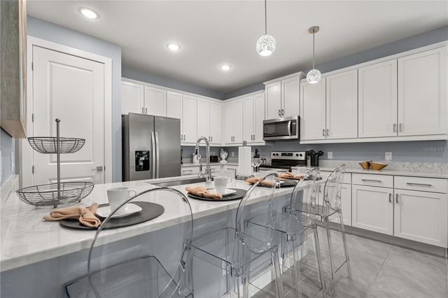 7456 GATHERING DRIVE, Reunion, FL 34747