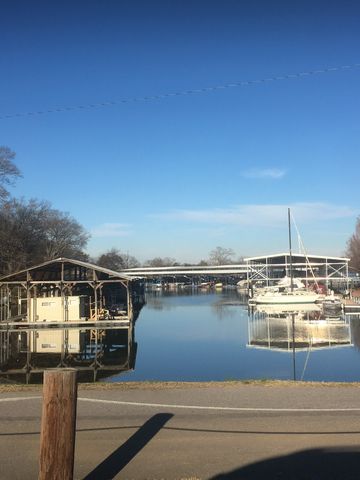 3034 Lakeshore, Old Hickory, TN 37138