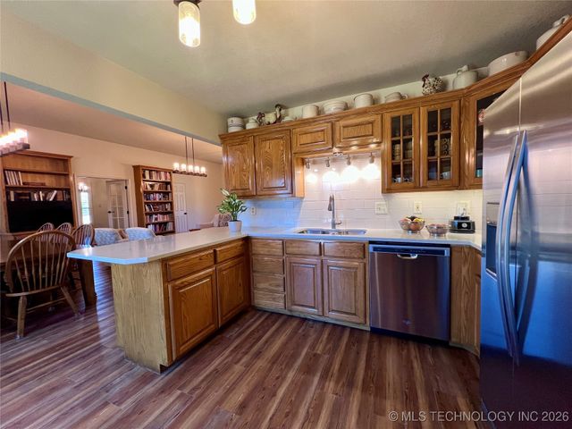 102 Holly, Bokchito, OK 74726