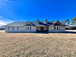 102 Holly, Bokchito, OK 74726