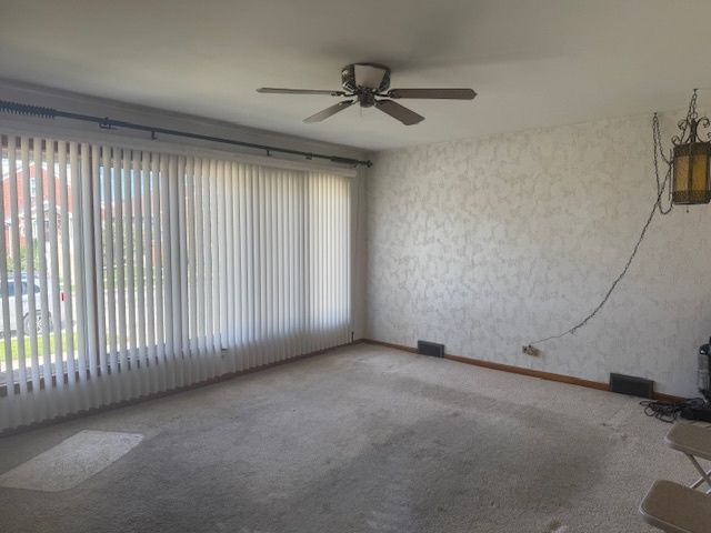 5353 S Moody Avenue, Chicago, IL 60638