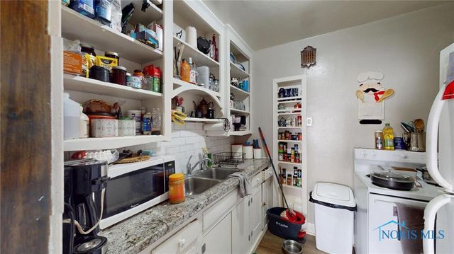 2019 Kensington Road, Toledo, OH 43607