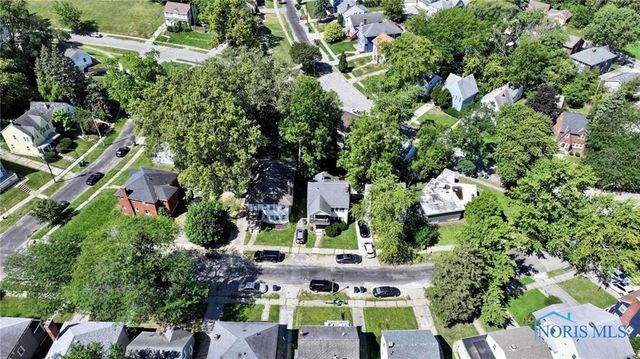 2019 Kensington Road, Toledo, OH 43607