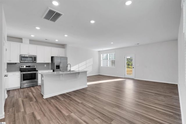 309 E Compass Way, Easley, SC 29640