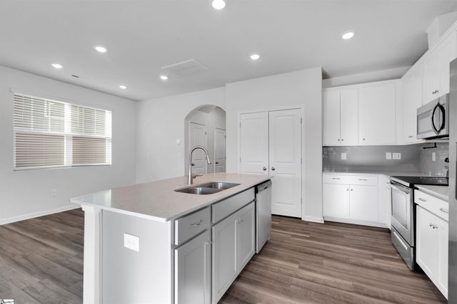 309 E Compass Way, Easley, SC 29640