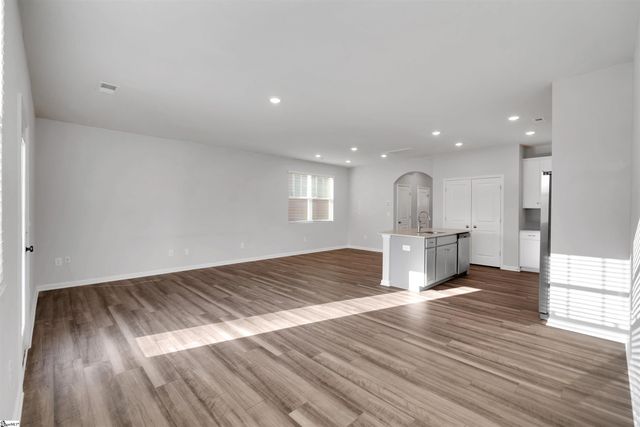 309 E Compass Way, Easley, SC 29640
