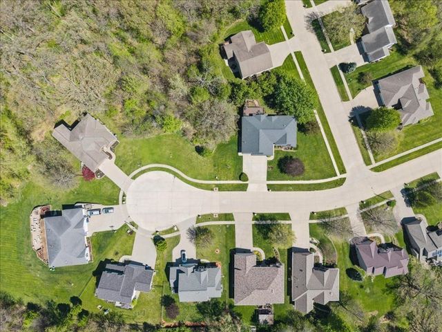 1819 Timber Hills Drive, Coralville, IA 52241