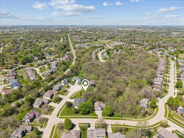 1819 Timber Hills Drive, Coralville, IA 52241